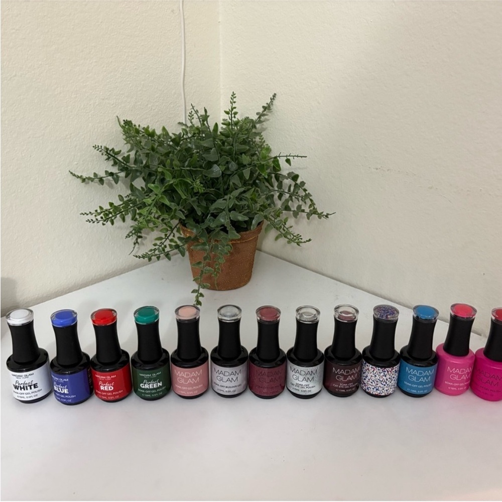 Gel Nail Polish Set - Red, Pink, Blue, Green